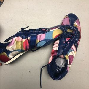 Coach shoes size 9 never worn